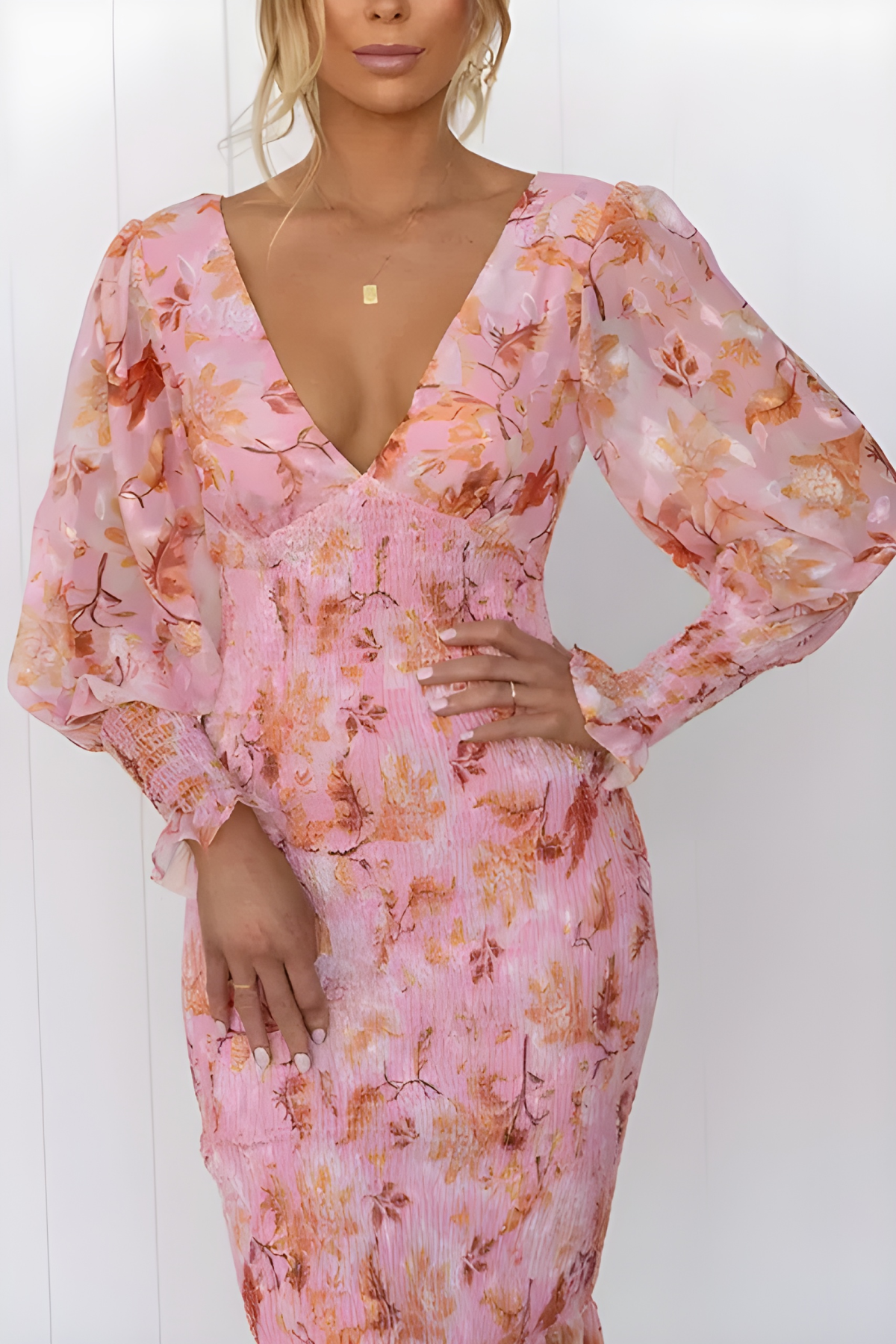 Women's Elegant Dress - Timeless Design - Perfect for Event V 3