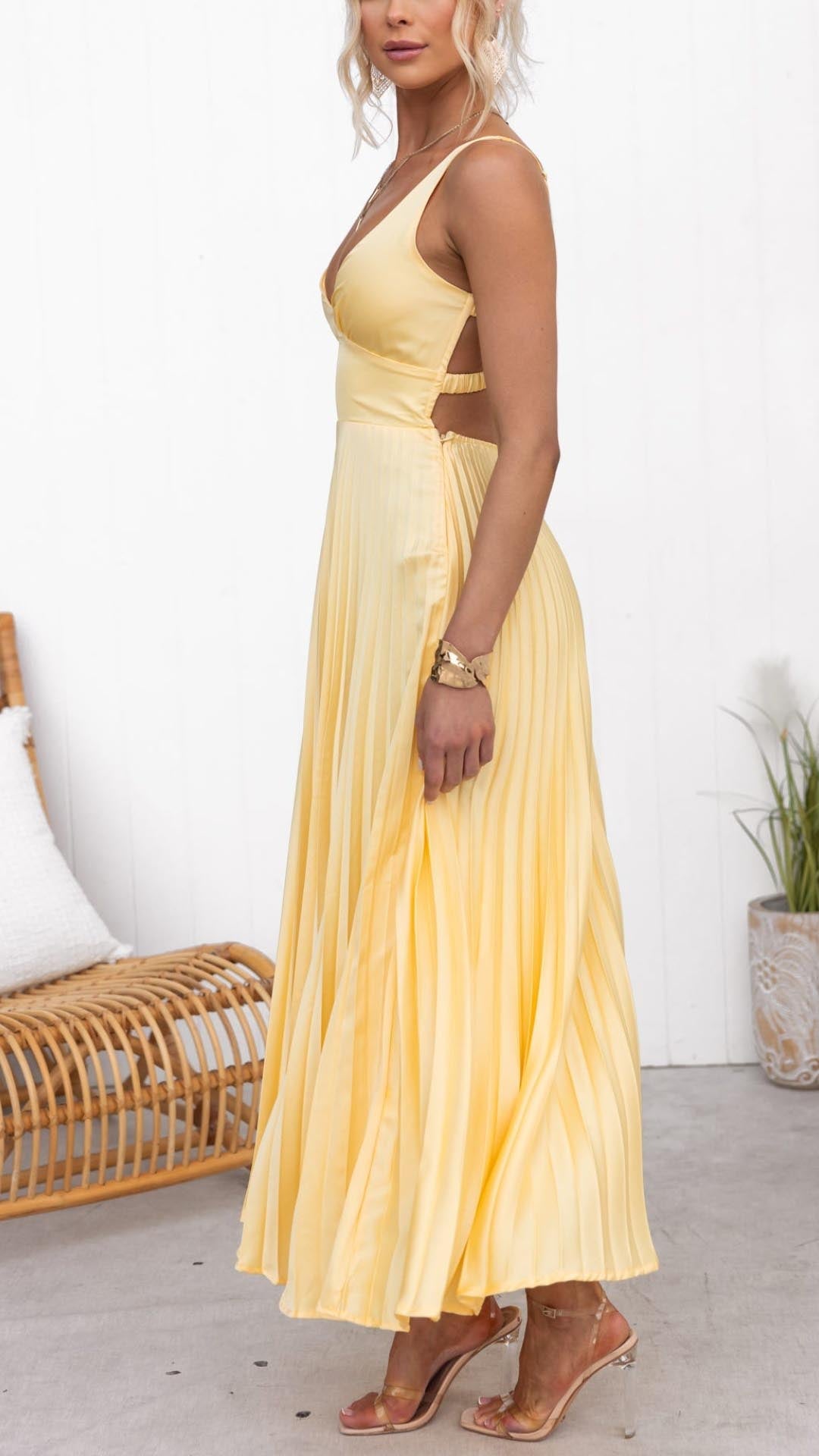 Alissa | Sunshine dresses 3